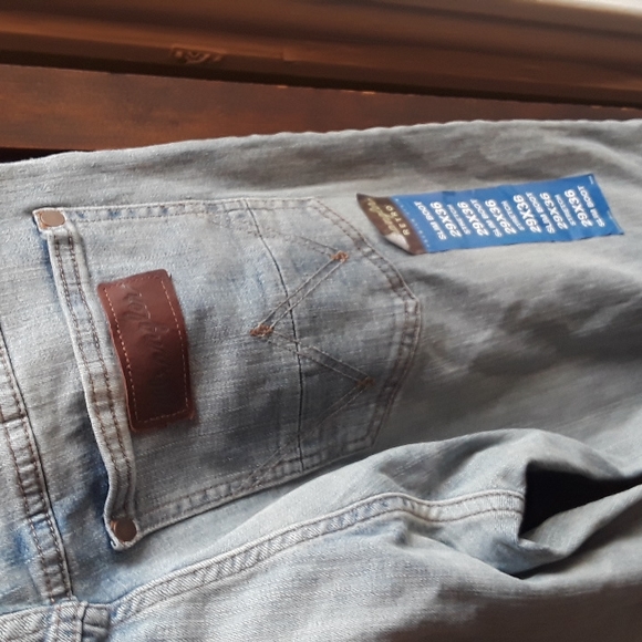 Wrangler Retro slim boot cut size 29 x 36 light wash jeans - Picture 4 of 5